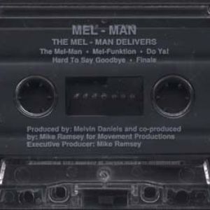 the-mel-man-delivers-400-253-3.jpg