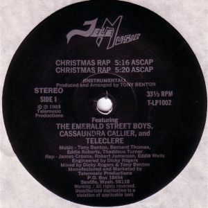 christmas-rap-594-600-0.jpg