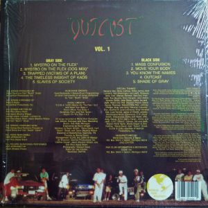 outcast-vol-1-497-500-1.jpg